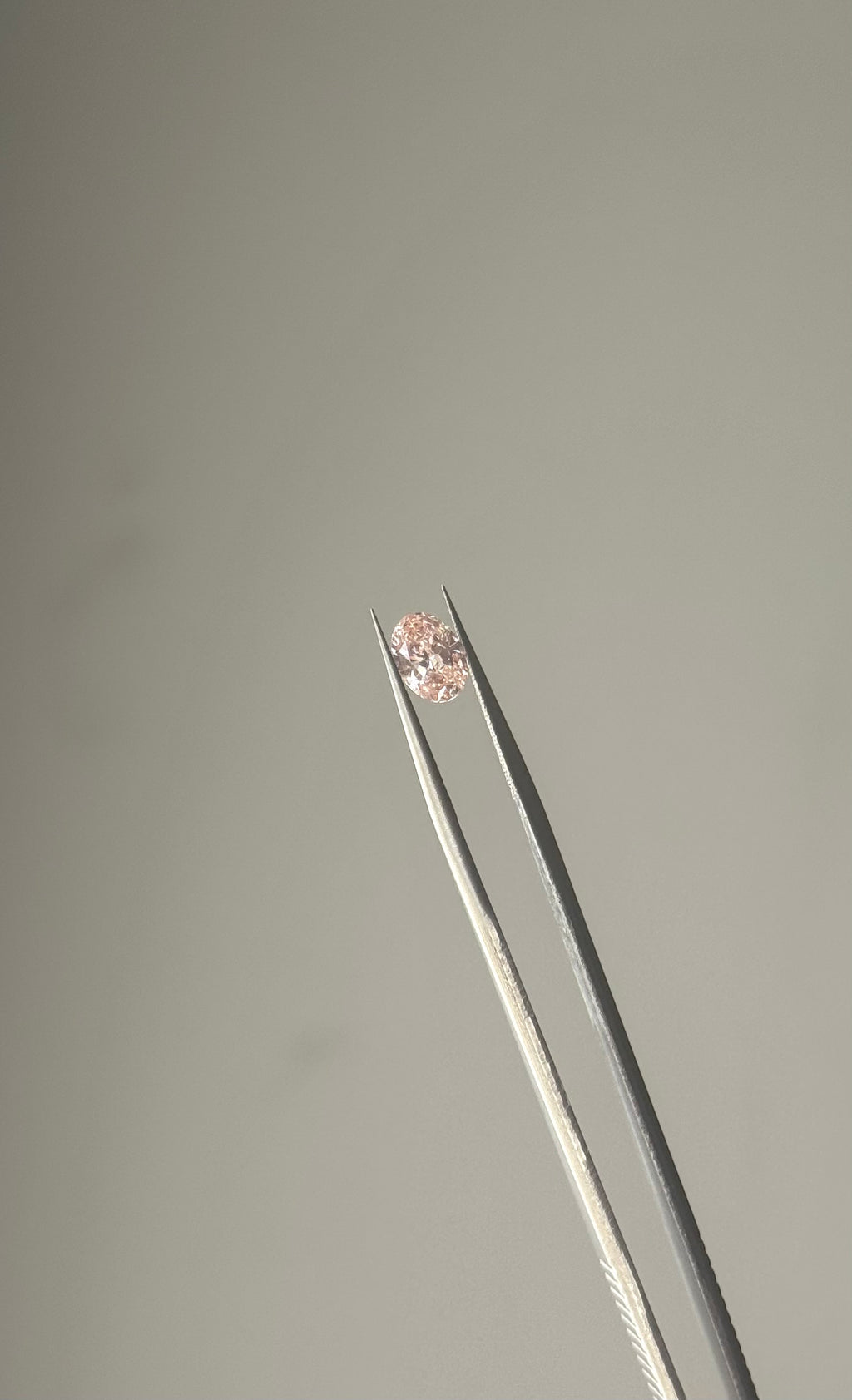 1.01ct Fancy Vivid Pink Diamond
